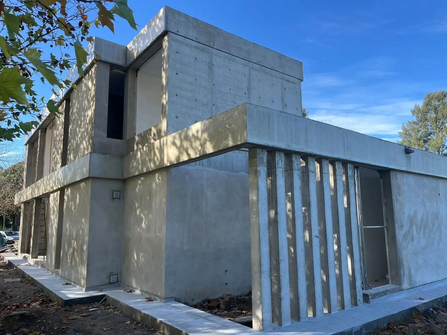 Casa en Venta en Club Miralagos, USD 399.000