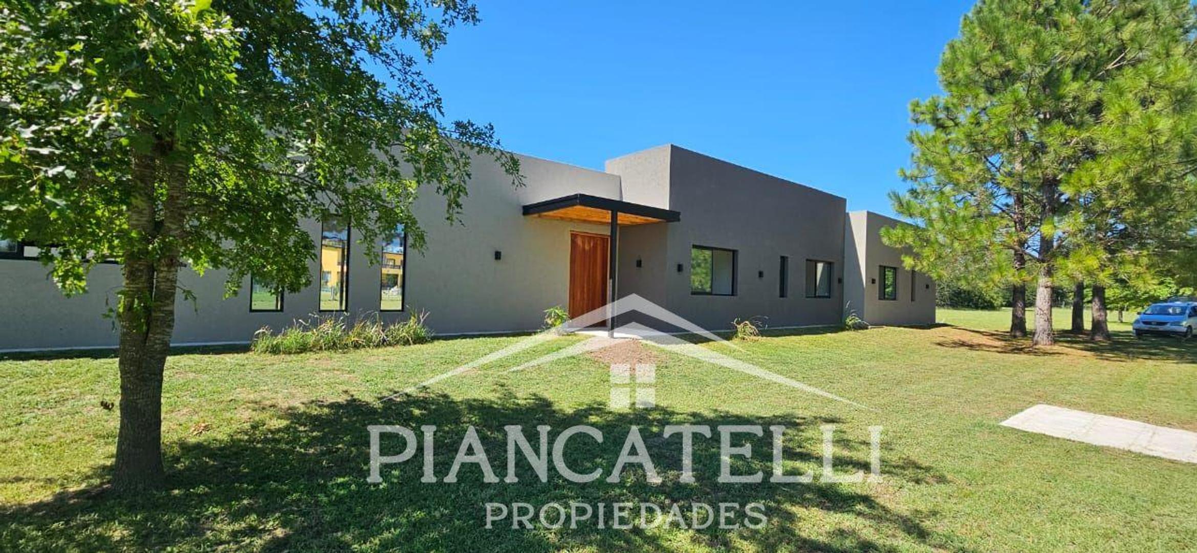 Casa 4 ambientes con 1 baño