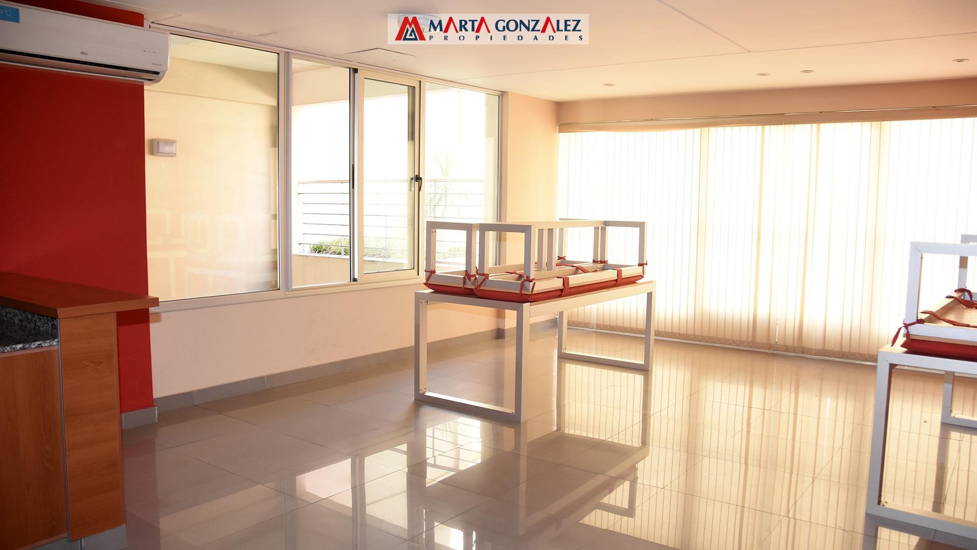 Departamento 4 ambientes con 3 baños