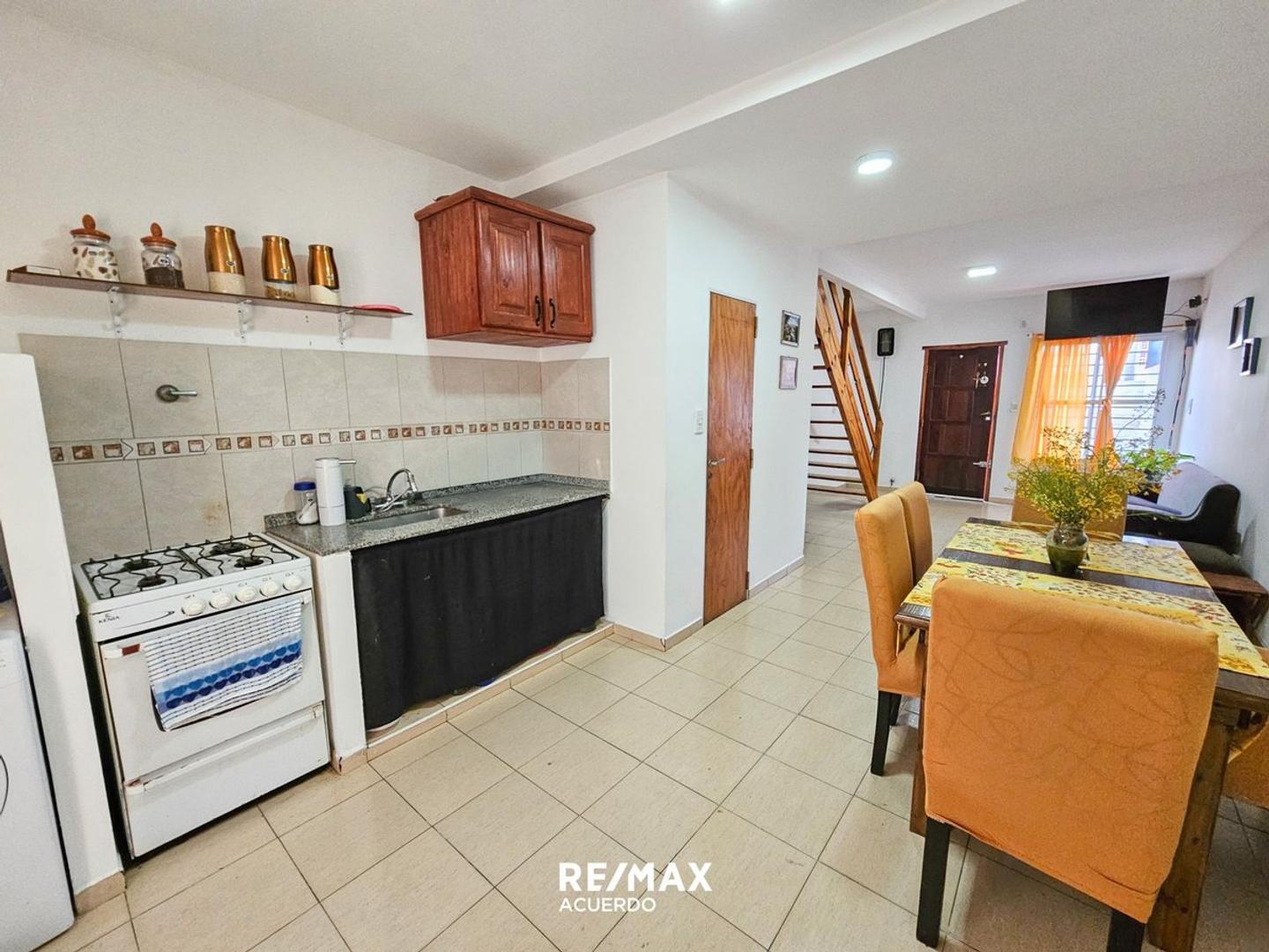 Departamento 3 ambientes con 2 baños