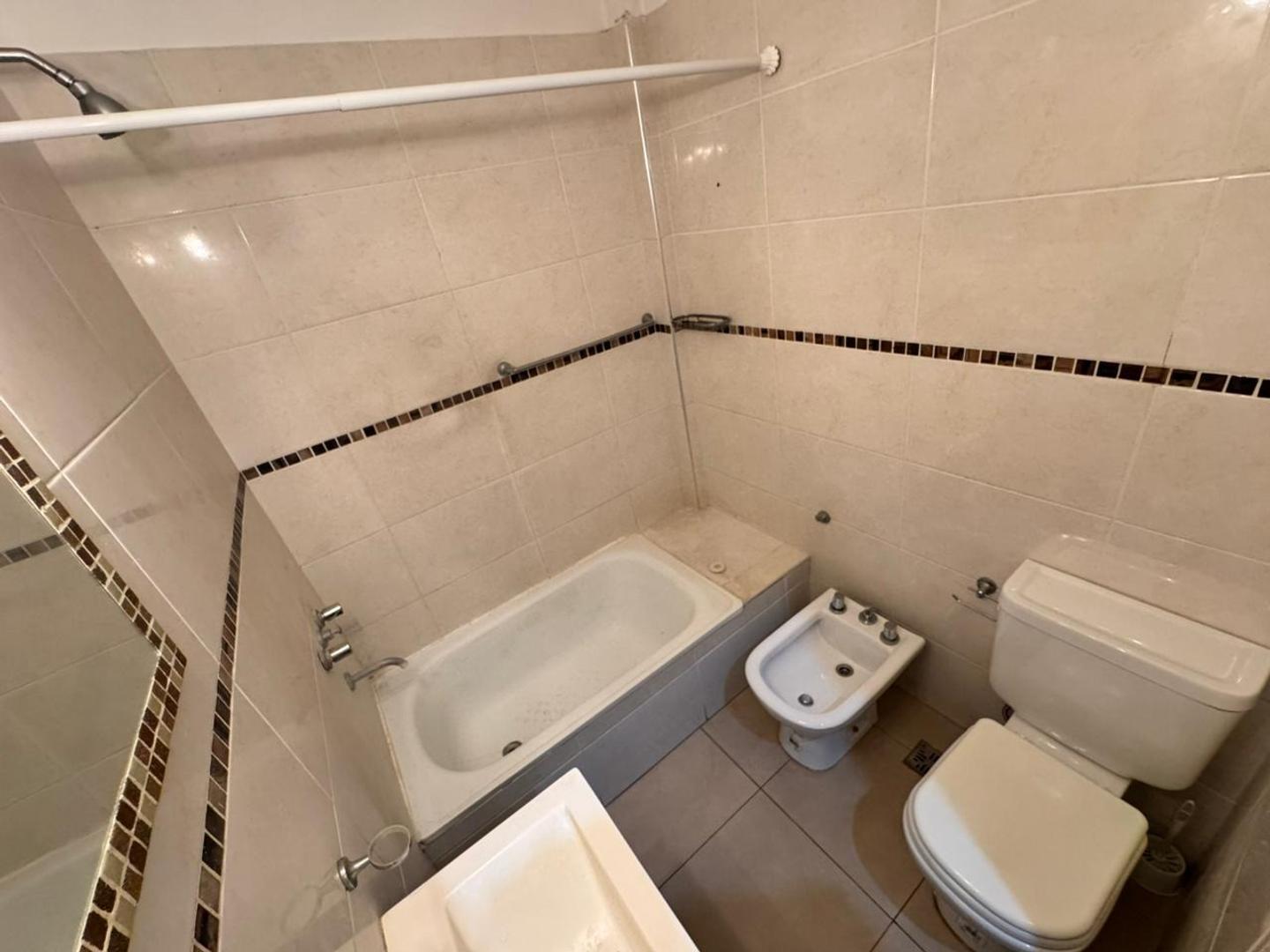 Departamento 2 ambientes con 1 baño