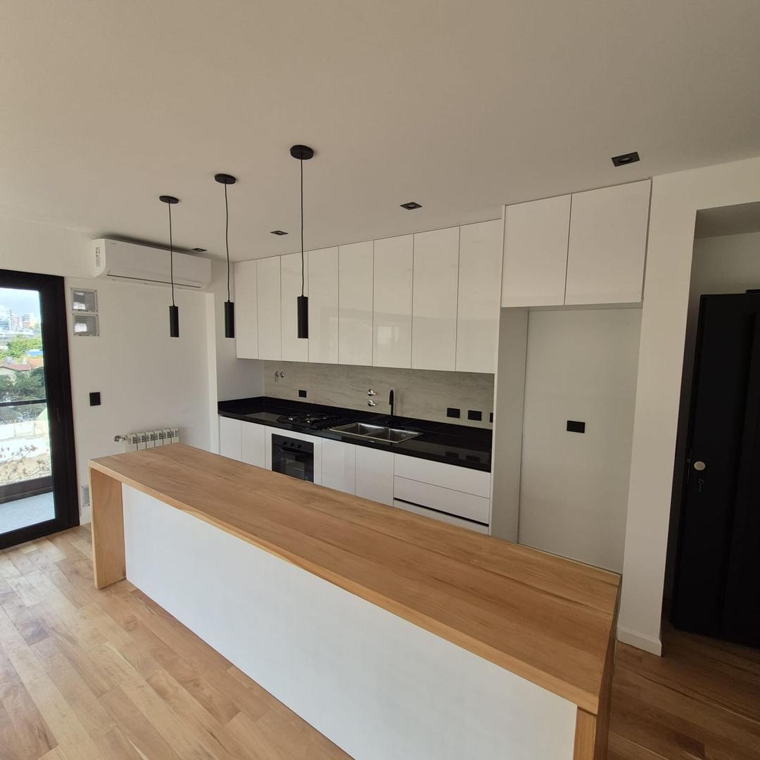 Departamento en Venta en Olivos Vías/Río, USD 338.000