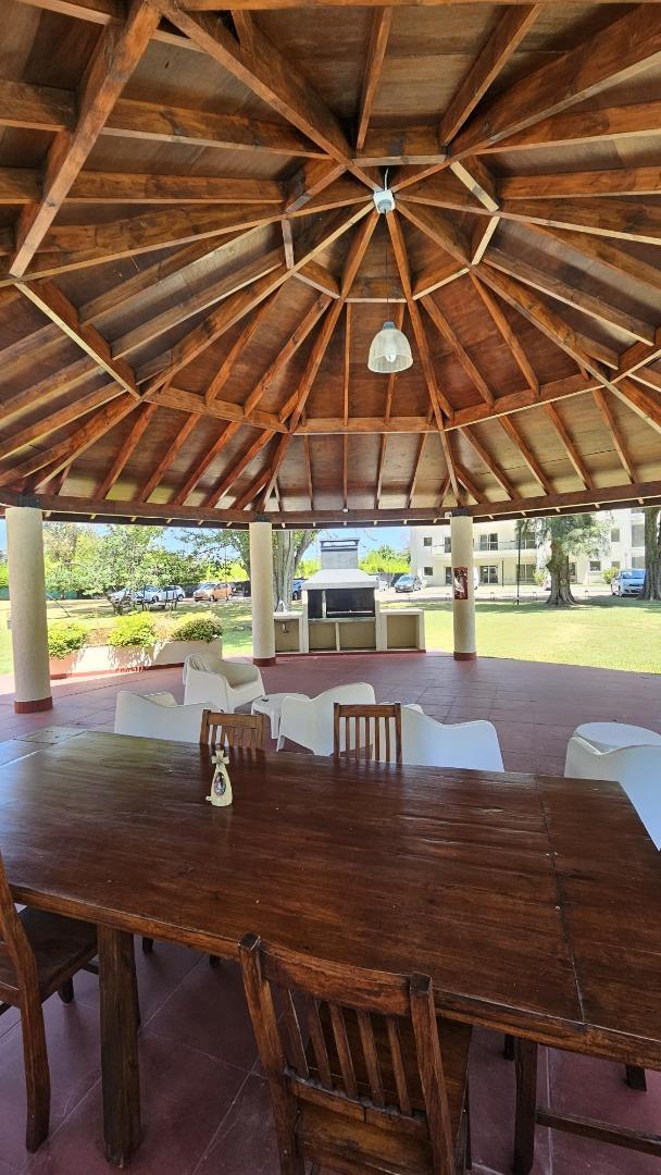 Excelente mono ambiente en venta en Aston Village