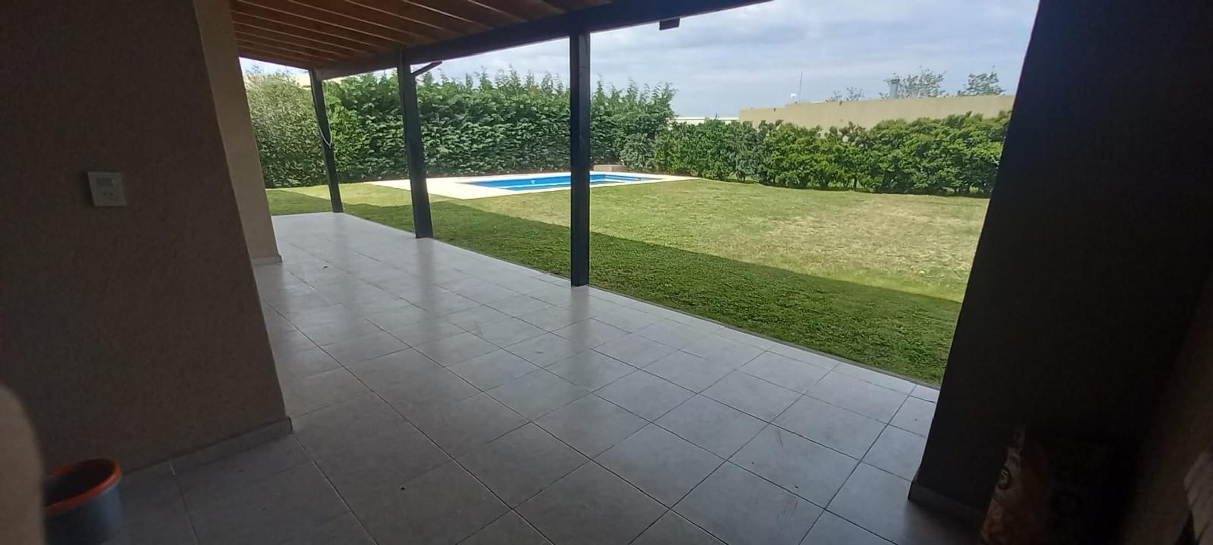Casa en Venta al Este