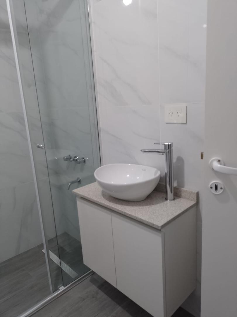 Departamento en Alquiler en Benavidez, $ 900.000