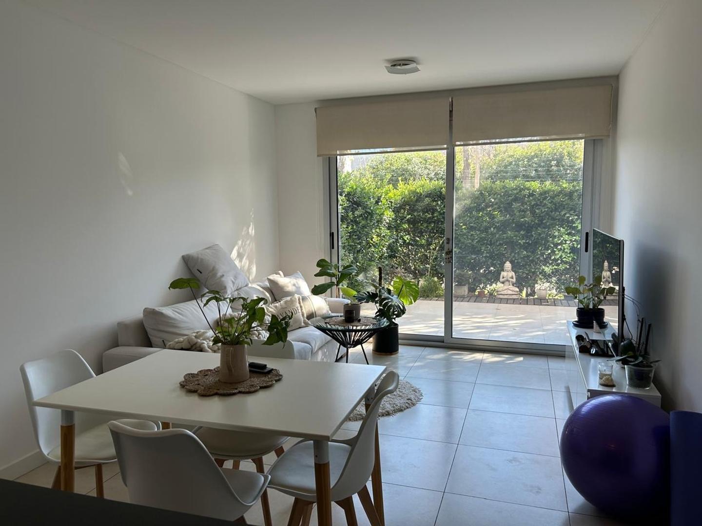 DEPARTAMENTO ALQUILER VILAHAUS PB c/jardin conulta c/muebles