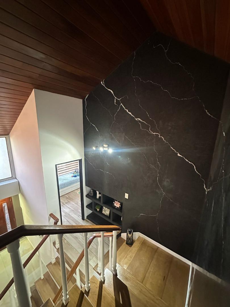 Casa 4 ambientes con 4 baños