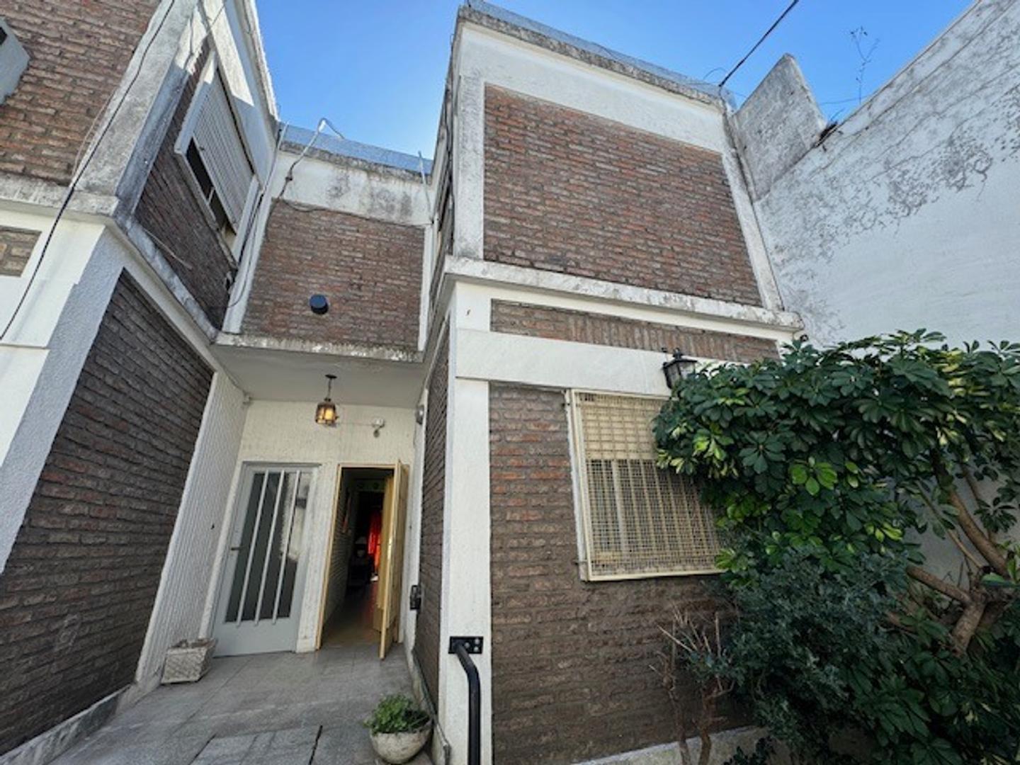 Libertad 3841 , Piso PB