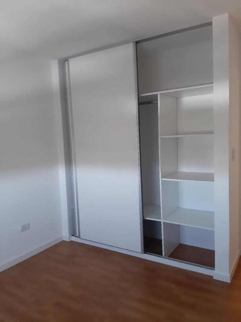 Departamento en Venta en Guemes, USD 65.000