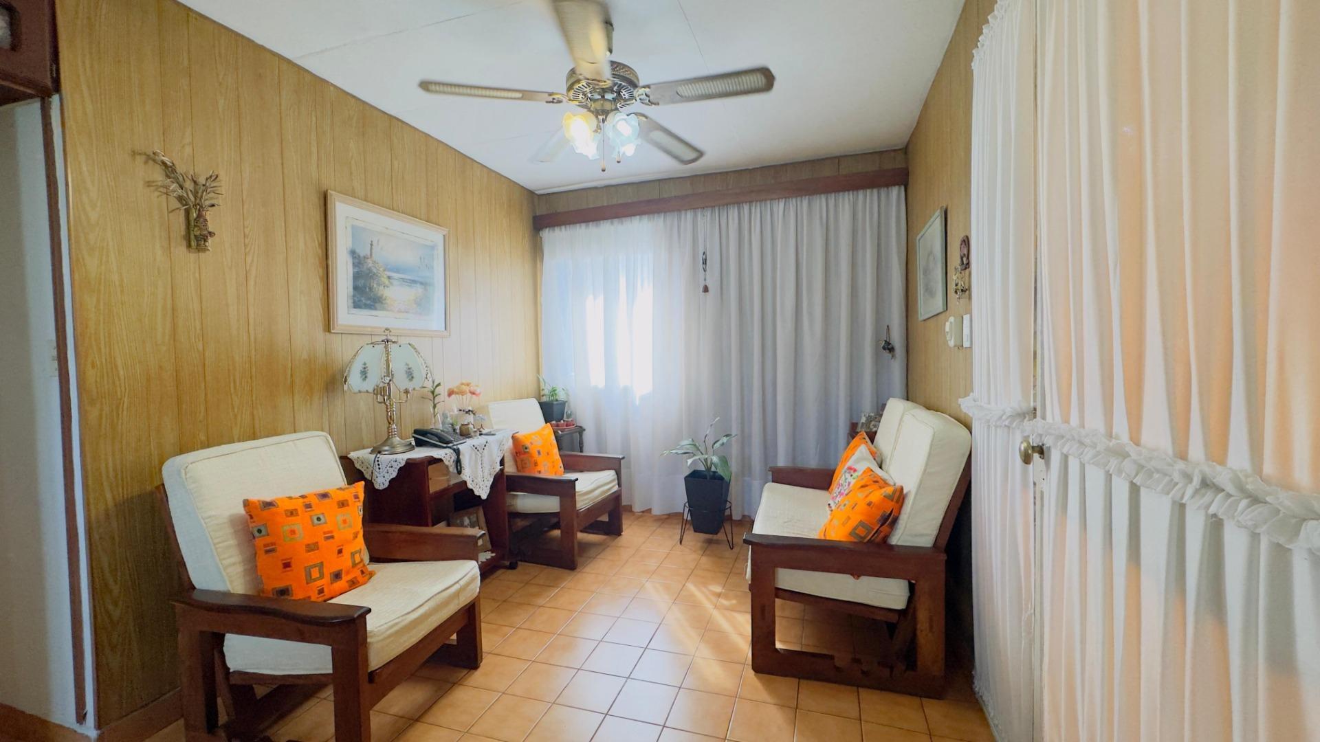 Camino Moron 100 , Piso 1