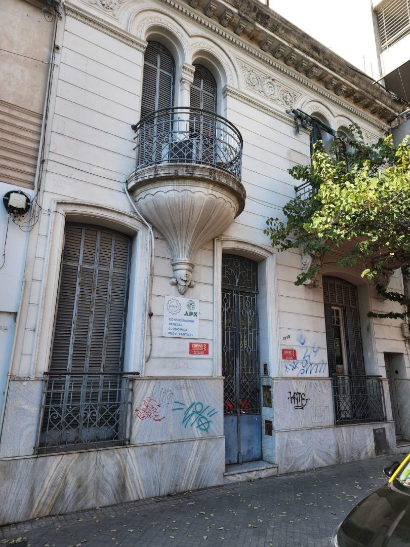 RETASADA  CASA A RECICLAR IDEAL USO INSTITUCIONAL