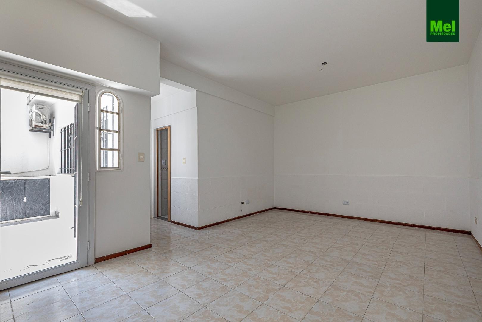 Depto Tipo Casa en Alquiler de 1 dormitorio