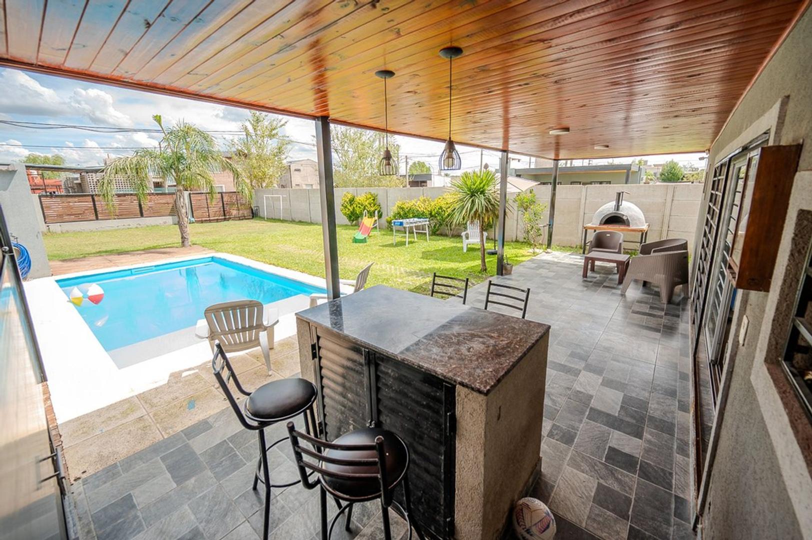 VENTA QUINCHO CON PILETA EN TIERRA DE SUEÑOS