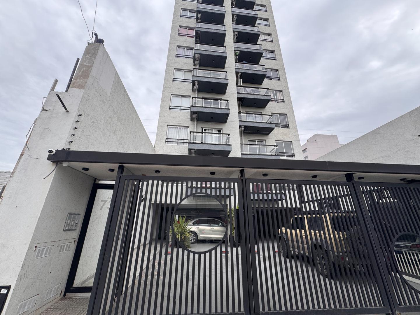 Alquiler 2 ambientes moron centro