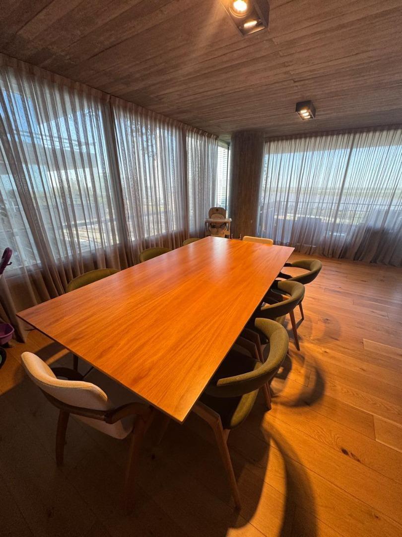 Departamento en Alquiler de 4 dormitorios