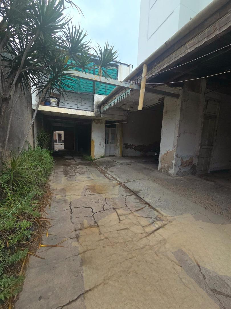 Galpon en Venta en Barrio Roma, USD 140.000