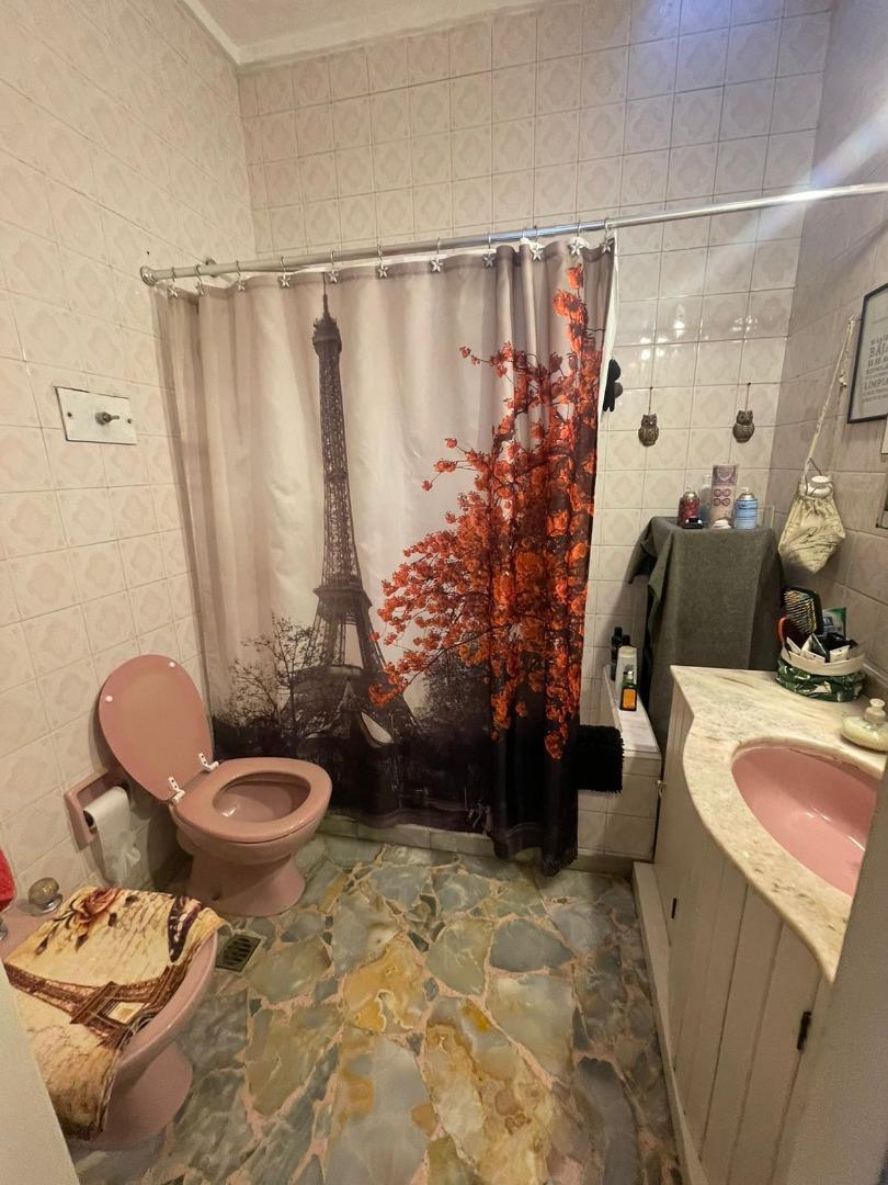 CASA IDEAL 2 FAMILIAS EN OLIVOS