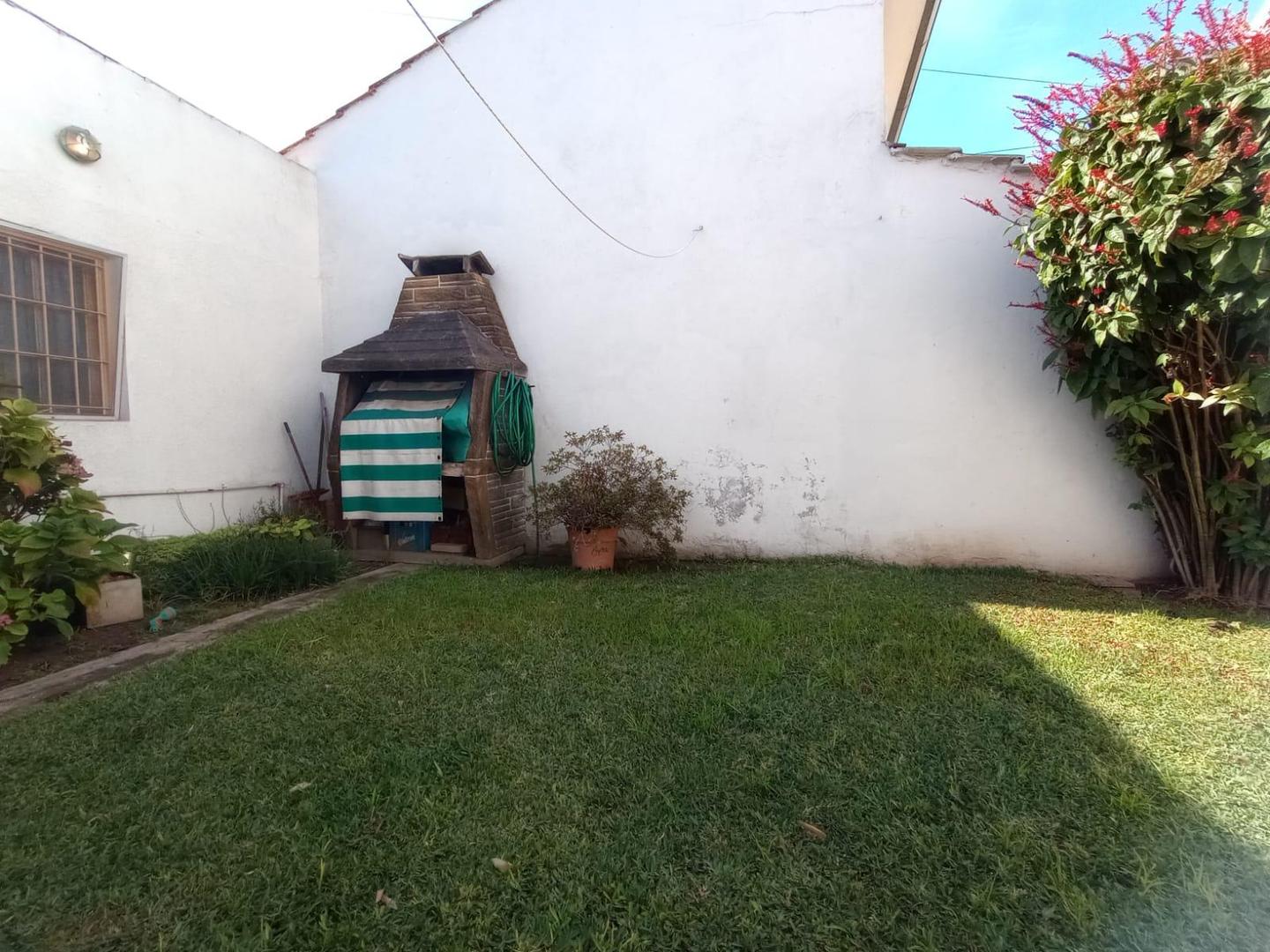 Venta ph tipo casa en el palomar