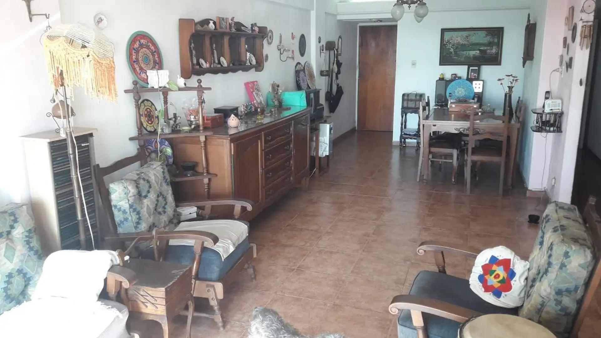 Departamento 4 ambientes con 1 baño