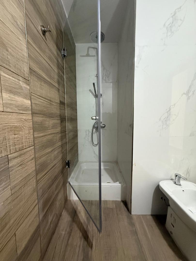 Departamento 2 ambientes con 2 baños