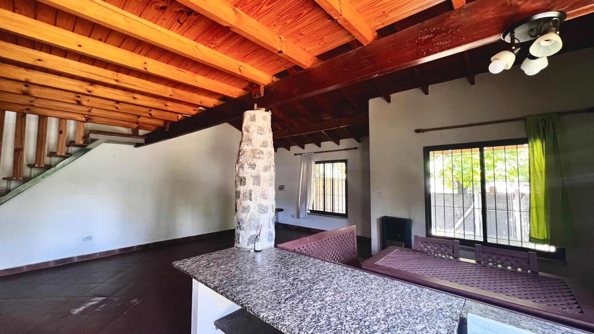 Chalet En Venta En Manzanares - Pilar