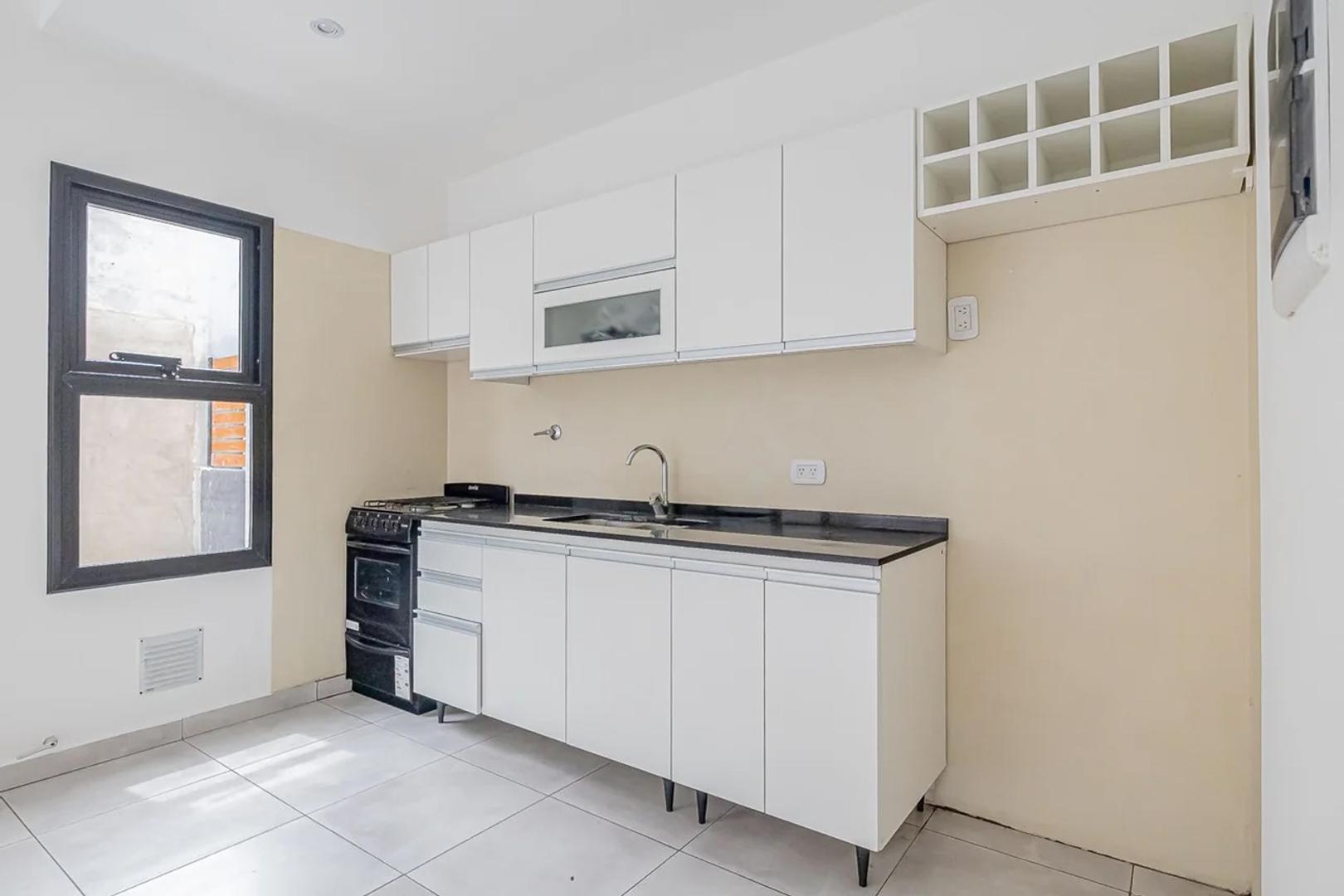 Departamento 3 ambientes con 2 baños