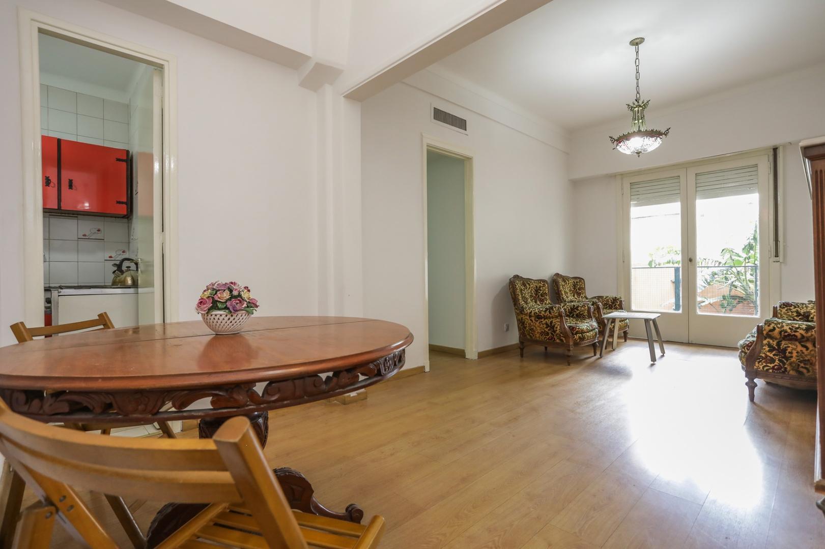 Billinghurst 2300, Piso 1