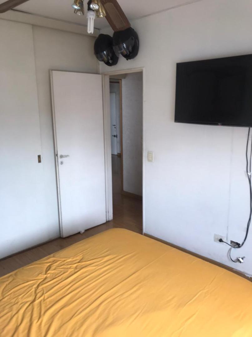 Ideal depto. de 3 ambientes en venta - Torres Pueyrredon