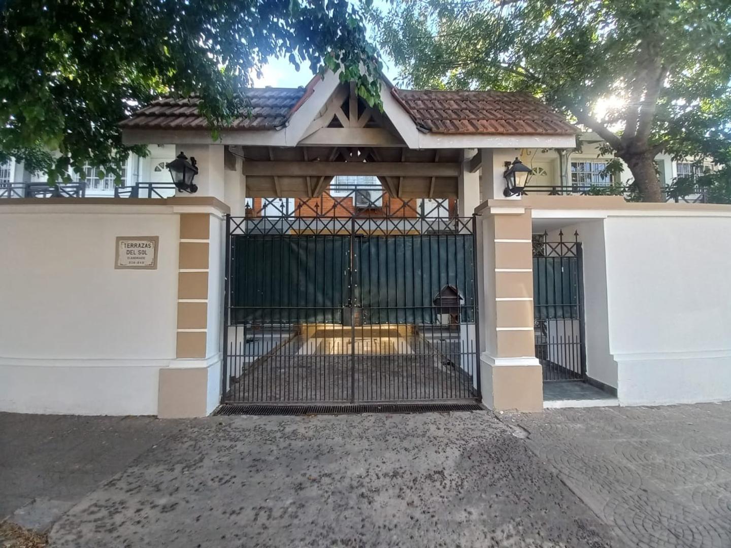 departamento dos ambientes con cochera a la venta.