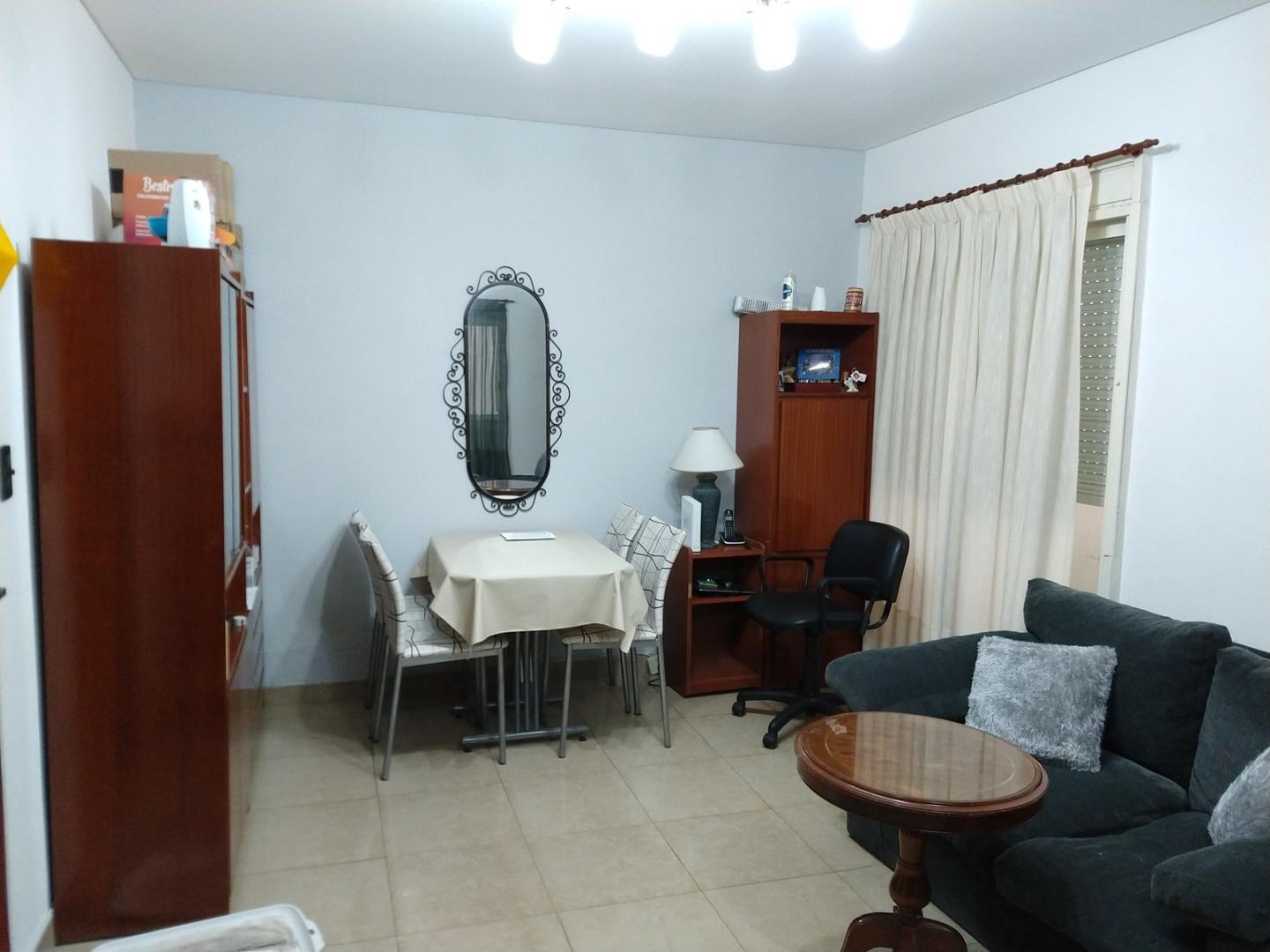 Estrada 1679 , Piso 2