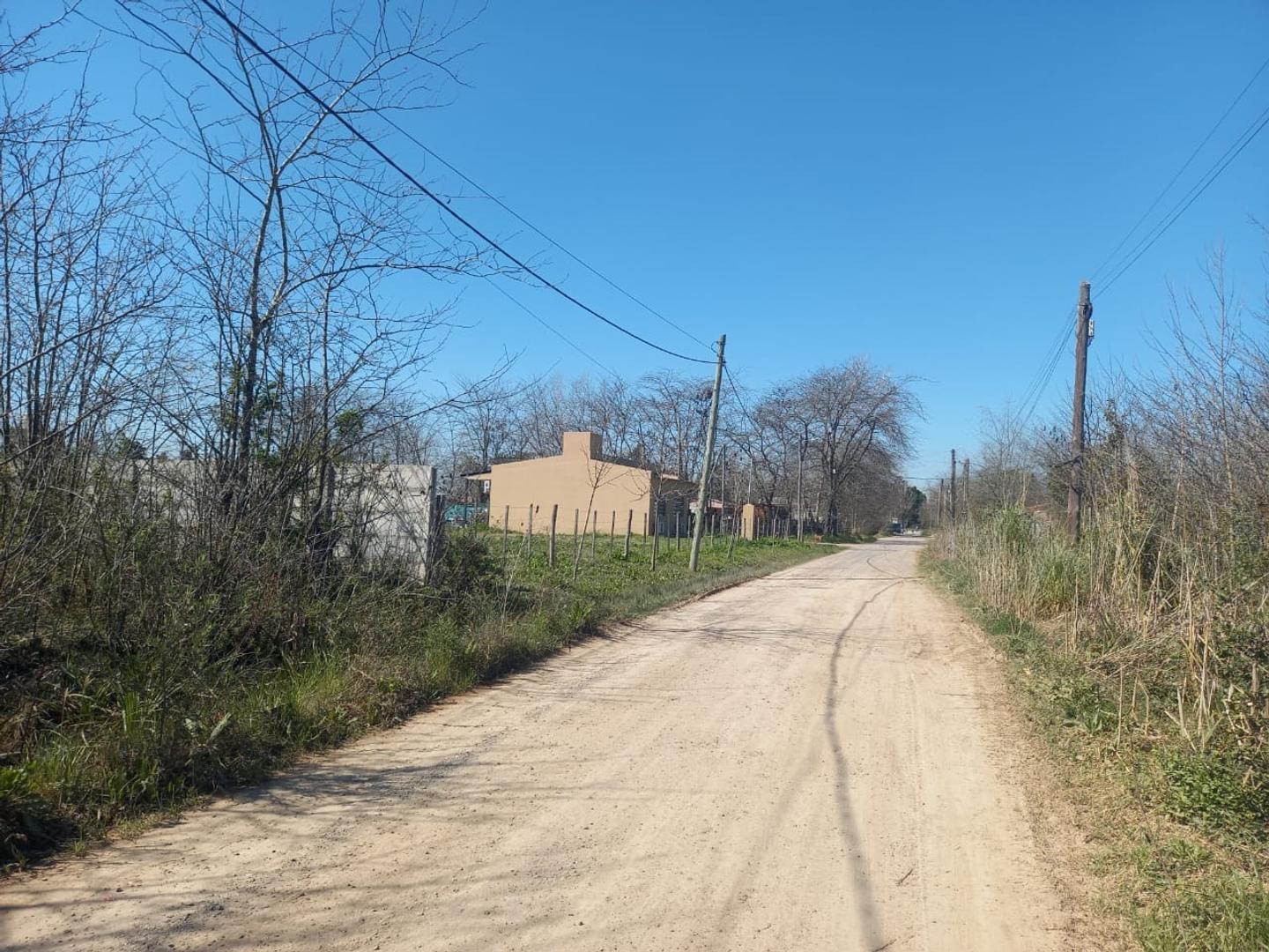 Dos lotes linderos en venta en Marcos Paz
