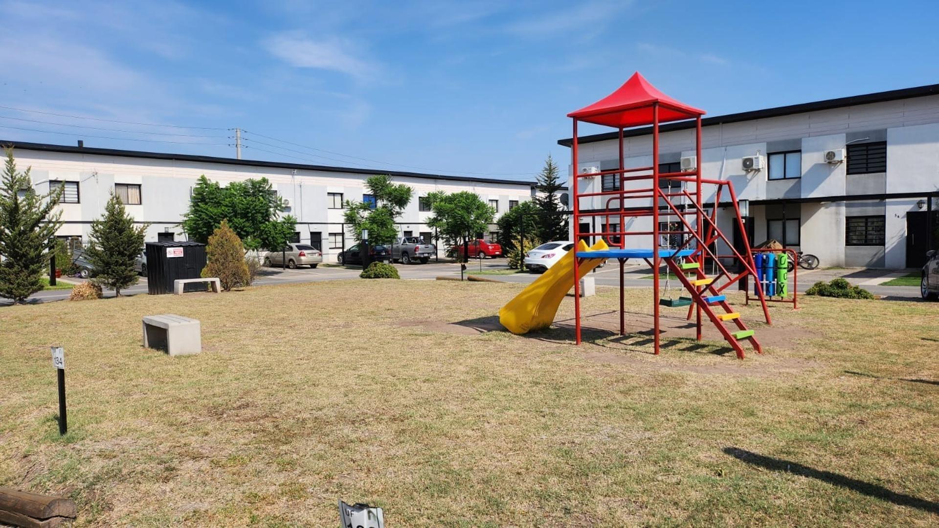 Casa en Alquiler en Umbrales De La Merced, $ 650.000