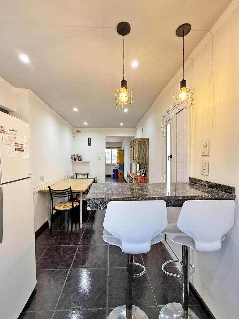 OPORTUNIDAD  CASA DE TRES DORMITORIOS EN ARROYITO!