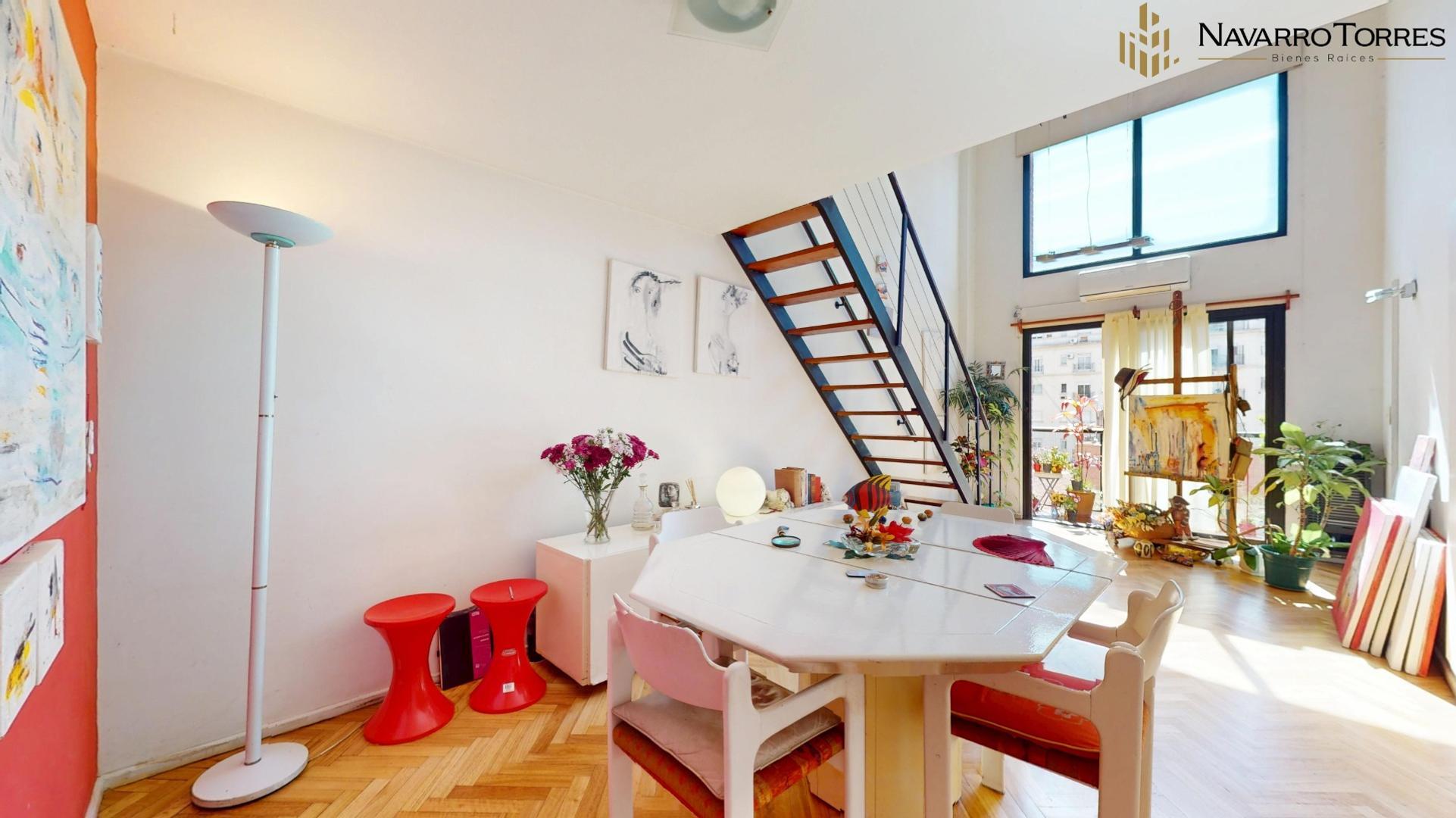 Moderno Departamento 2 ambientes en Dúplex con Cochera