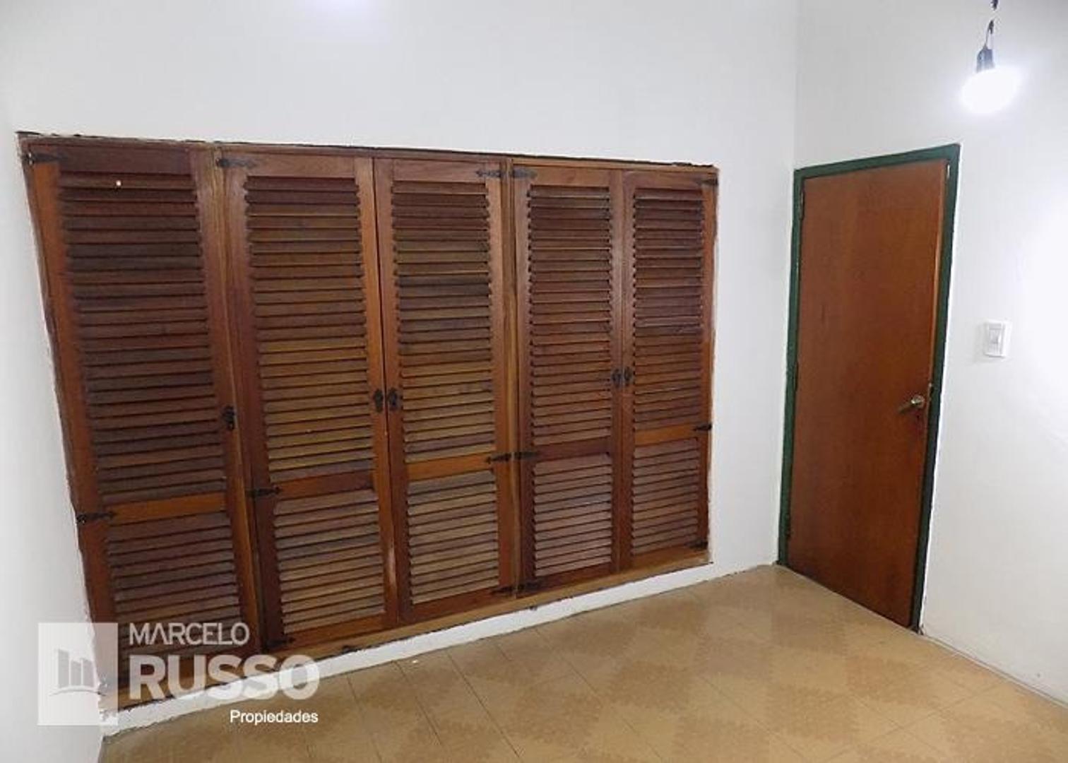 Casa en Venta en Hurlingham, USD 115.000