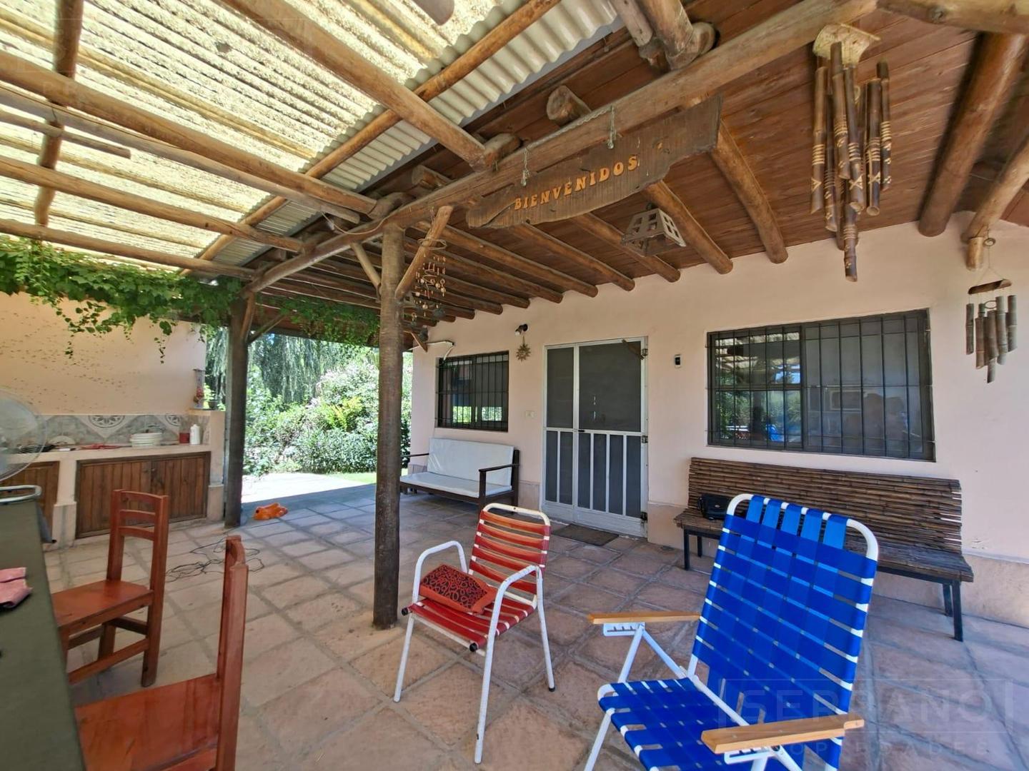 Casa en Venta con 1 cochera