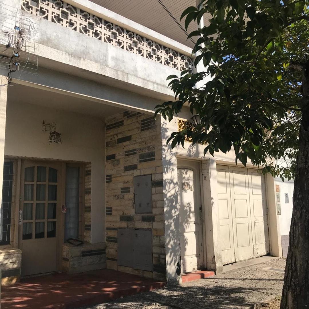 DEPARTAMENTO 3 AMBIENTES PRIMER PISO EN EL PALOMAR