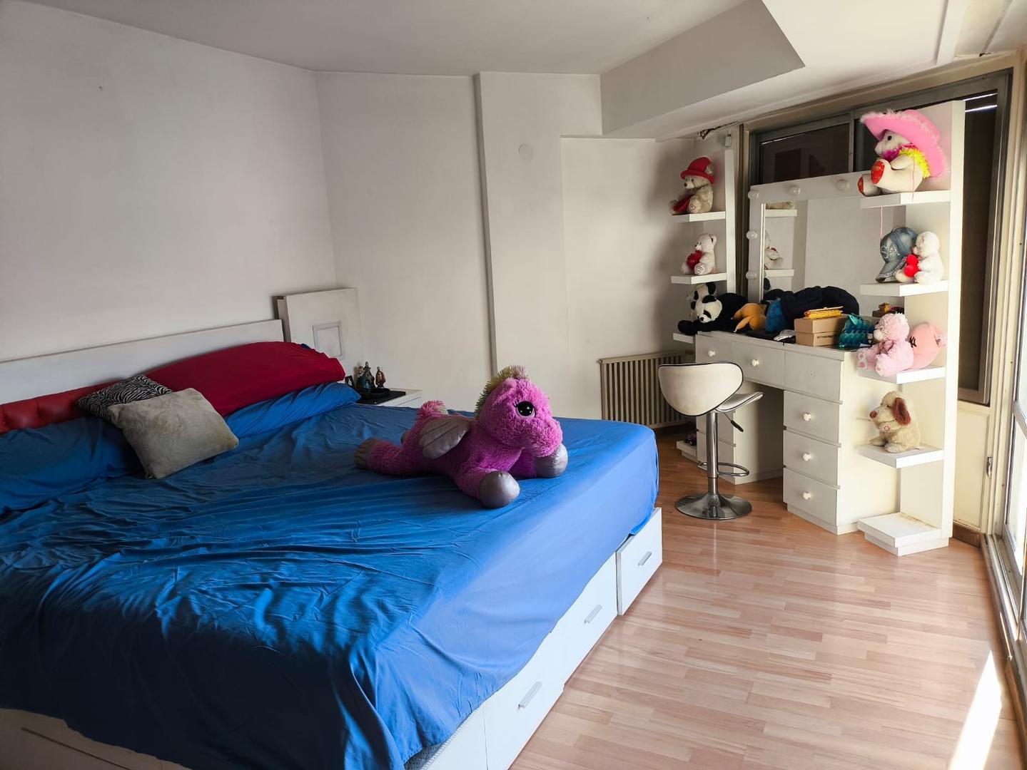 Departamento 4 ambientes con 4 baños