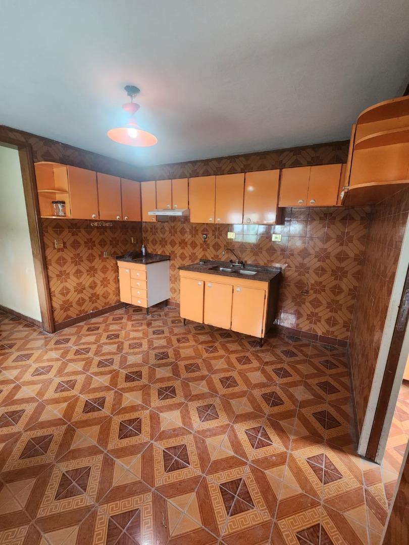 Depto Tipo Casa en Alquiler de 3 ambientes