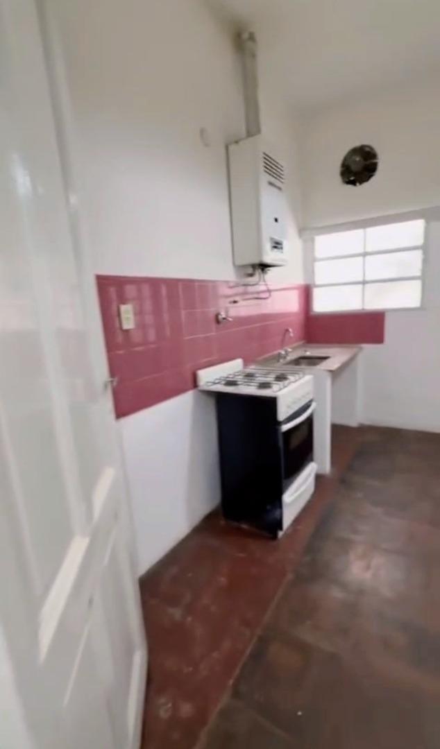 Depto Tipo Casa en Alquiler de 2 ambientes