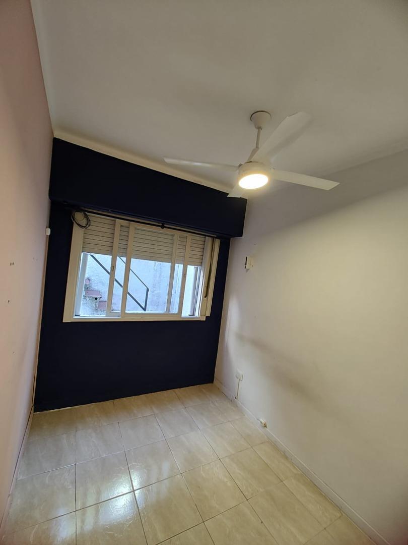 Excelente propiedad en centro de Banfield