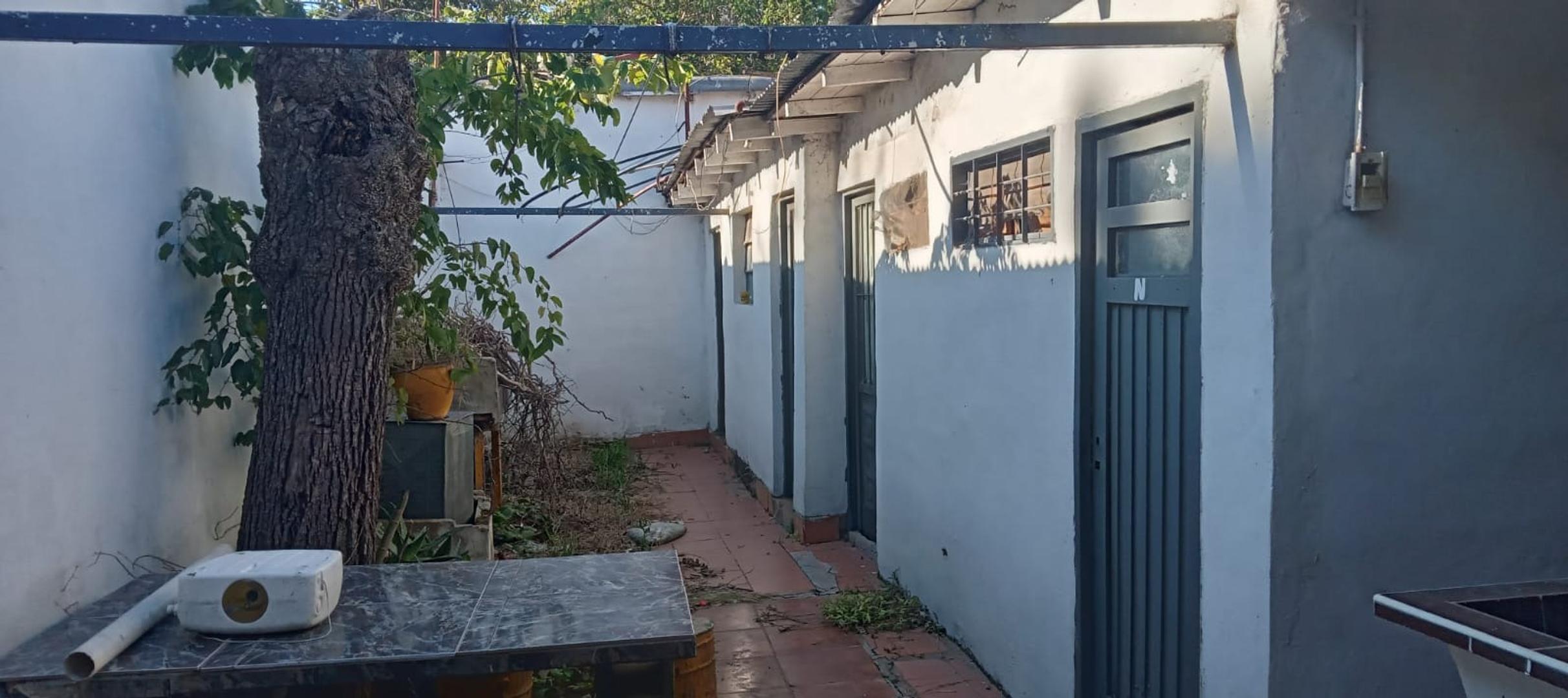 hotel casa 3 amb con garage con 5 mono y 18 habit./Hotel