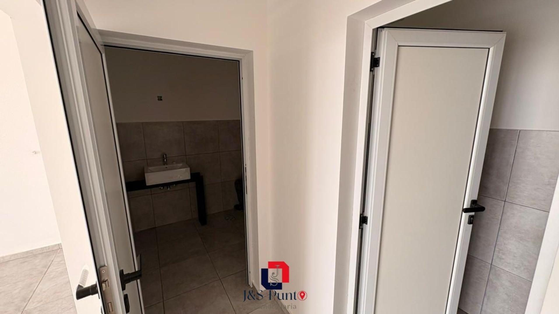 Local en Alquiler A Estrenar