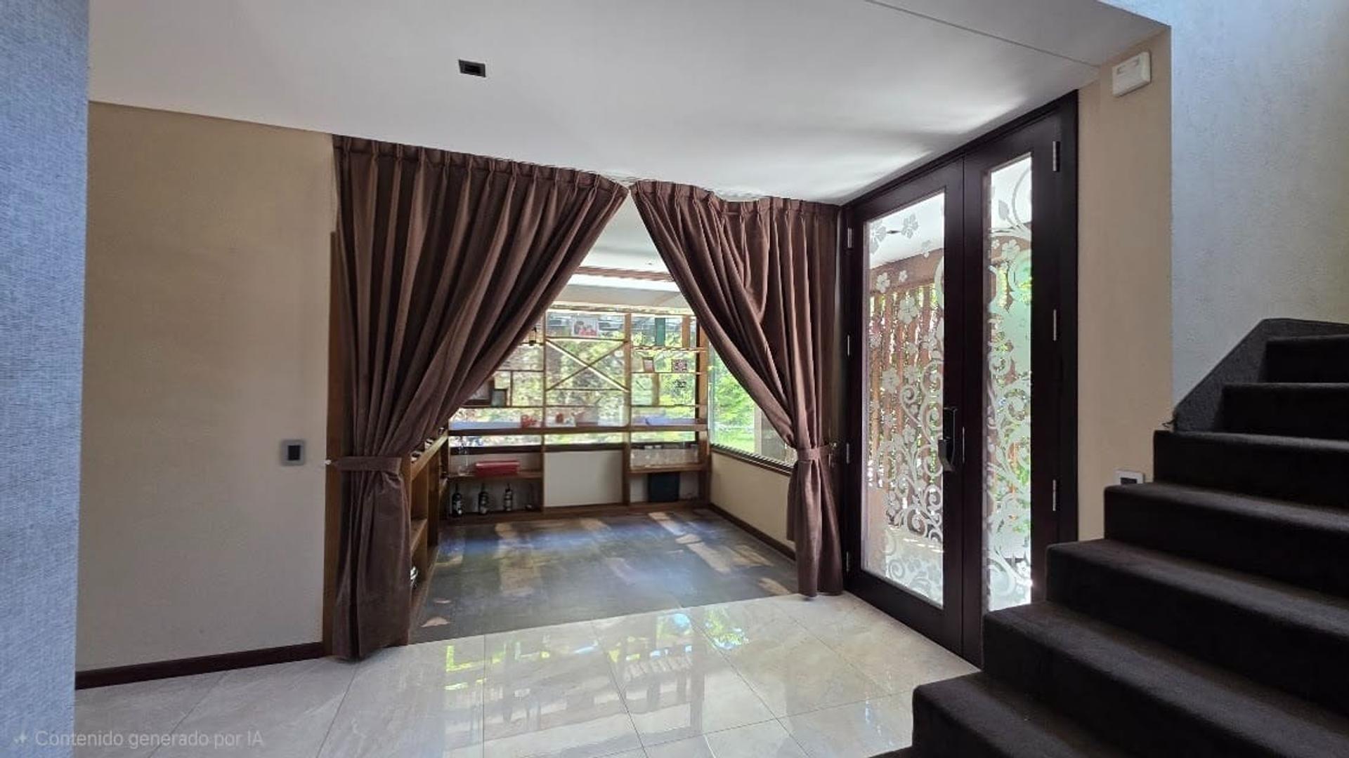 Casa en Venta de 4 dormitorios