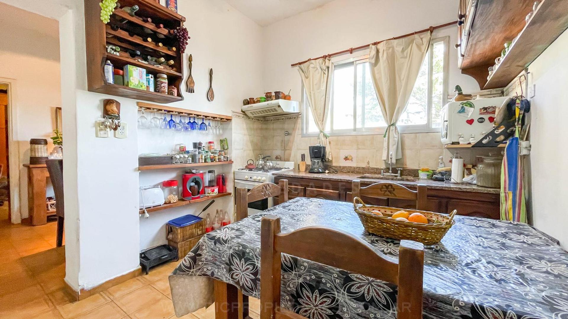 Depto Tipo Casa en Venta 40 años