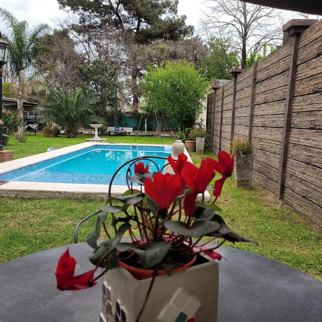 Casa en Venta en Villa Gobernador Udaondo, USD 250.000