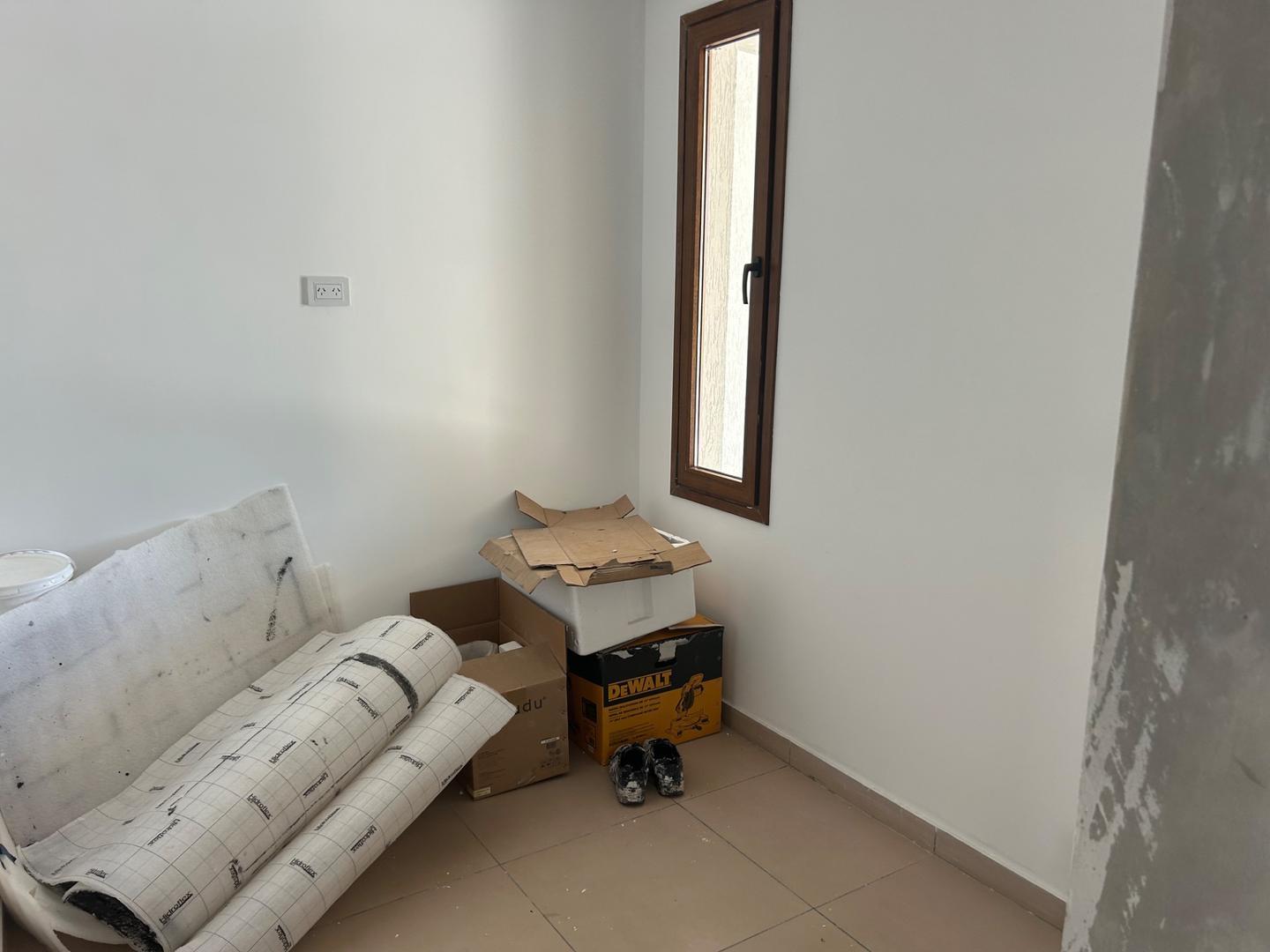 Casa 5 ambientes con 4 baños