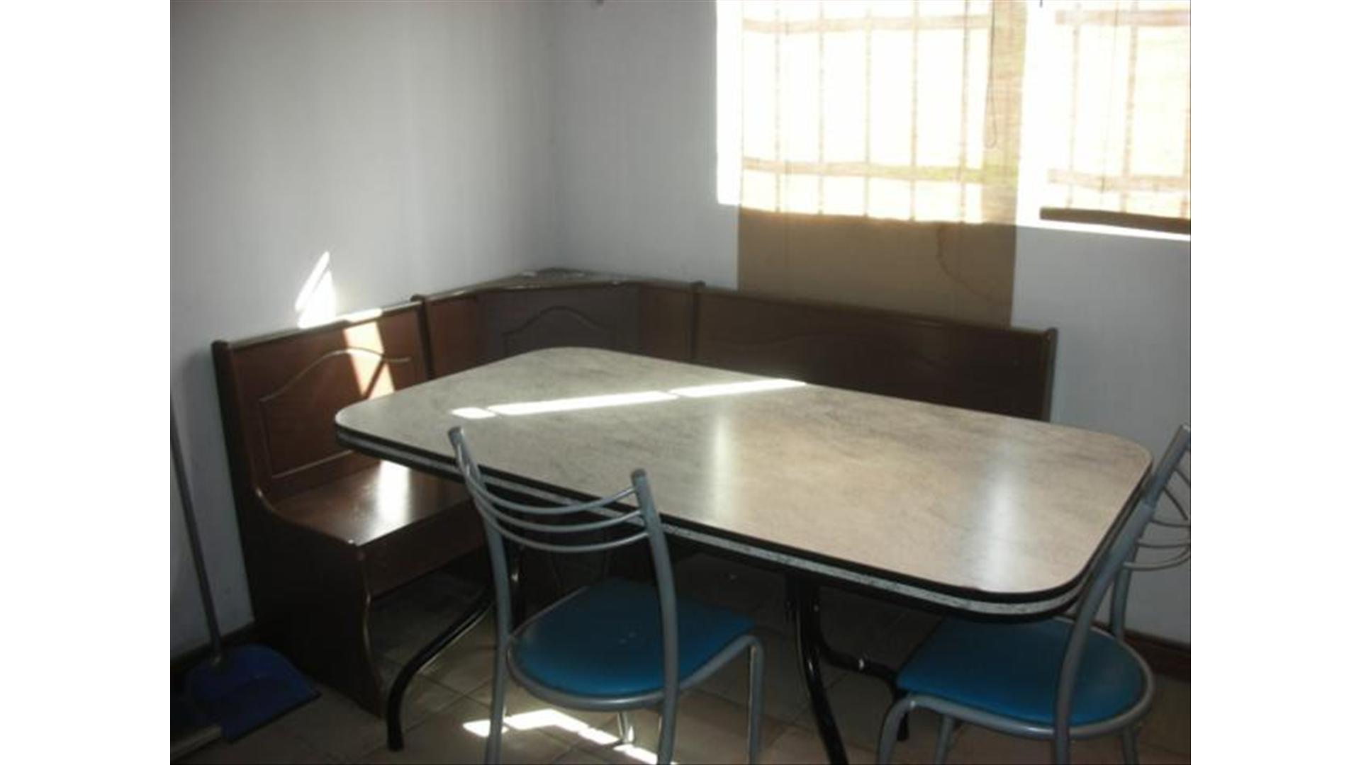 Oficina Monoambiente con 5 baños