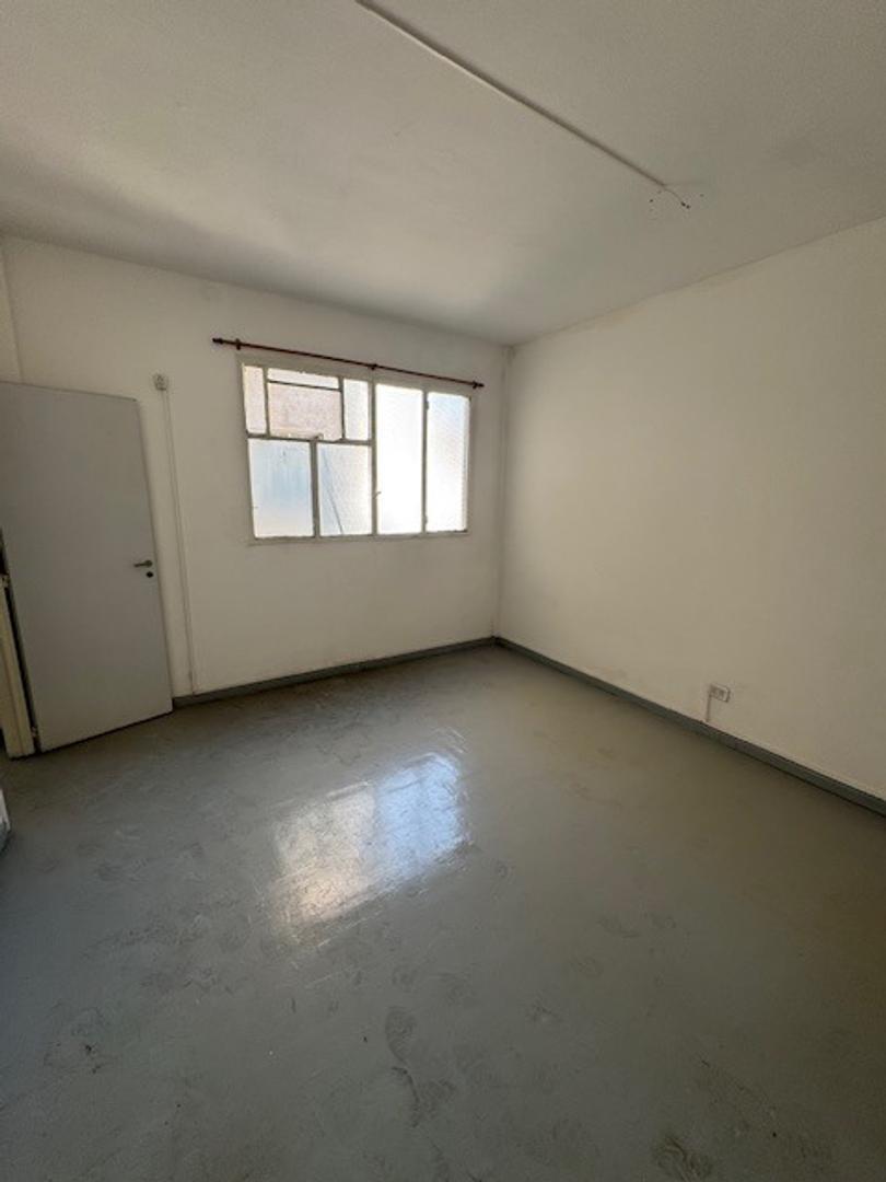 Belgrano 3838 , Piso 2