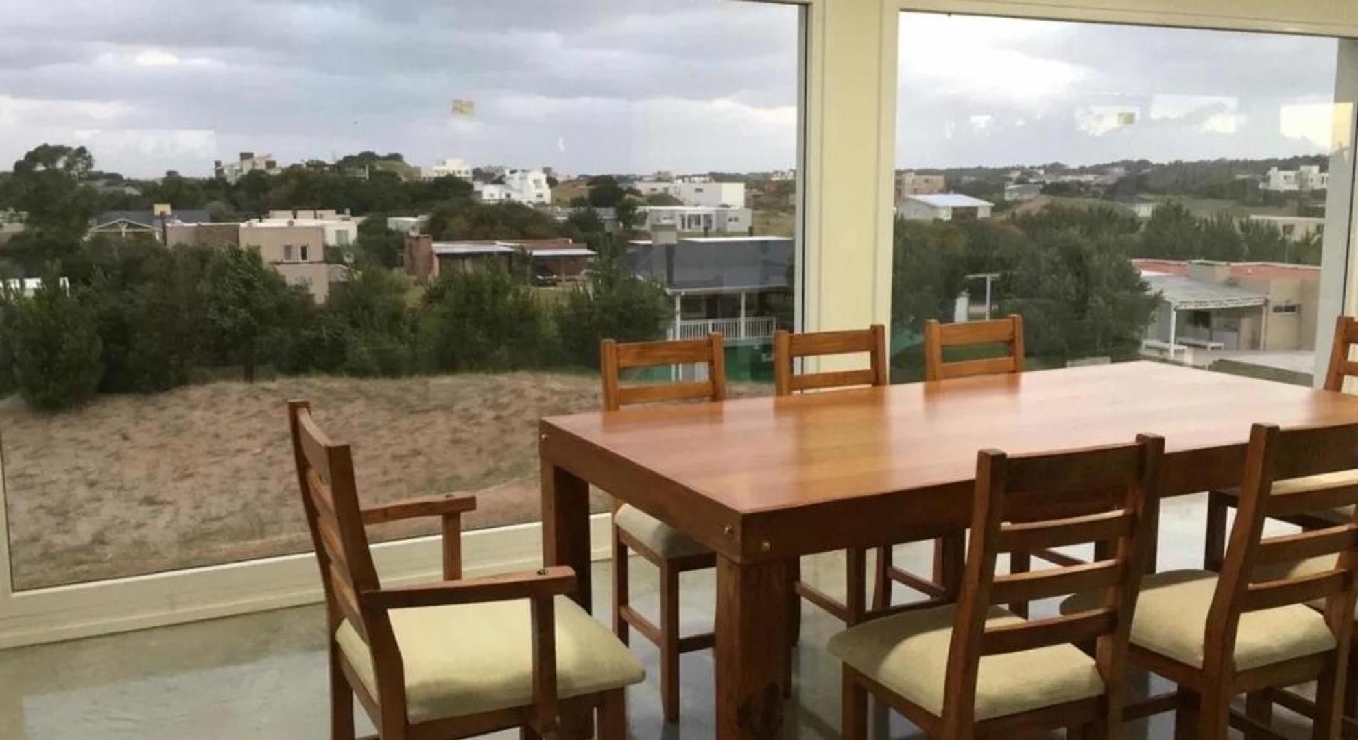 Casa en Venta en Barrio Cerrado Costa Esmeralda, USD 215.000